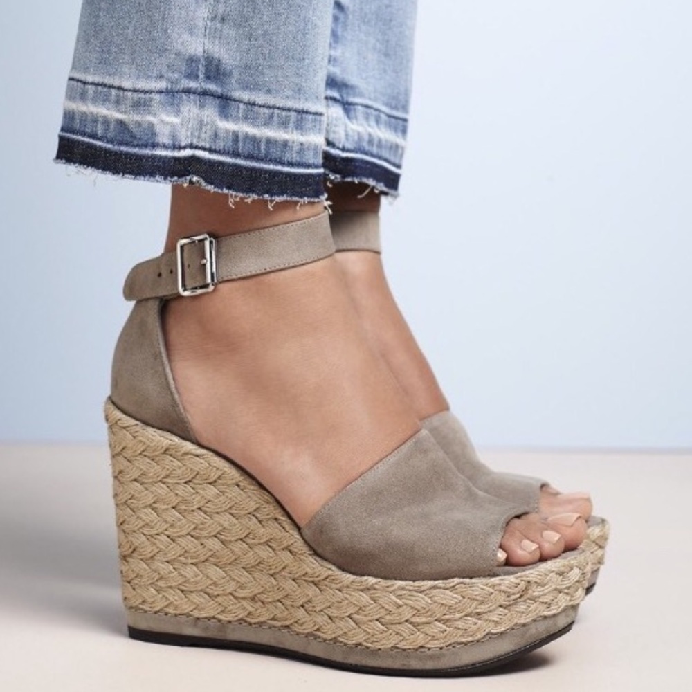 Stuart Weitzman | Taupe - Soho Jute - Picture 1 of 15
